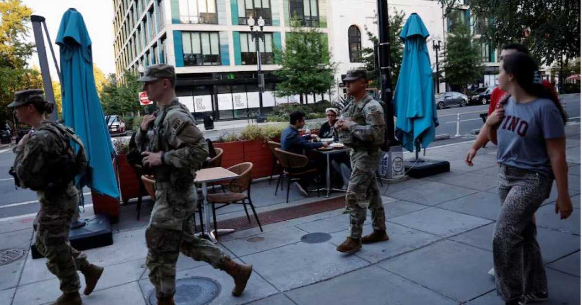 ওয়াশিংটন ডিসিতে জাতীয় জরুরি অবস্থা ঘোষণার প্রতিশ্রুতি ট্রাম্পের