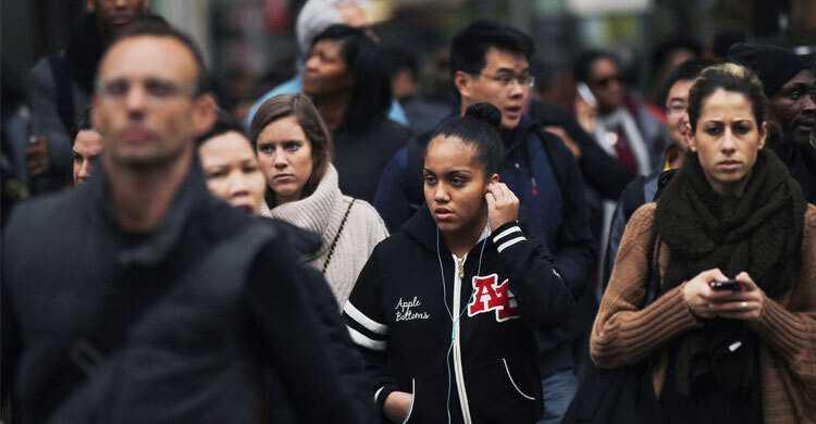বিশ্বজুড়ে জন্মহার কমছে, তবে আতঙ্কের কিছু নেই