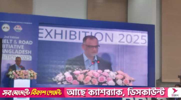 জীবন ও সম্পদ বাঁচাতে সড়কে উন্নত পরিবহন যুক্ত করতে হবে: উপদেষ্টা 